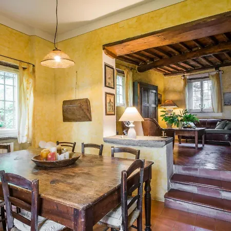 Locazione Turistica Casaccia Mommio