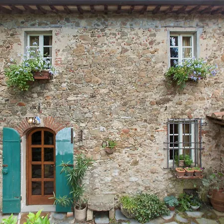 Locazione Turistica Casaccia Mommio